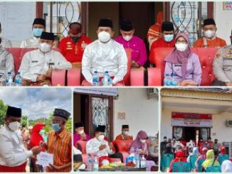 Bupati Pelalawan Serahkan BLT