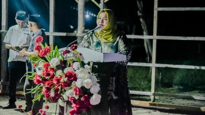 Bupati Bengkalis membuka Festival Lampu Colok 2026 di Dusun Kampung Parit.