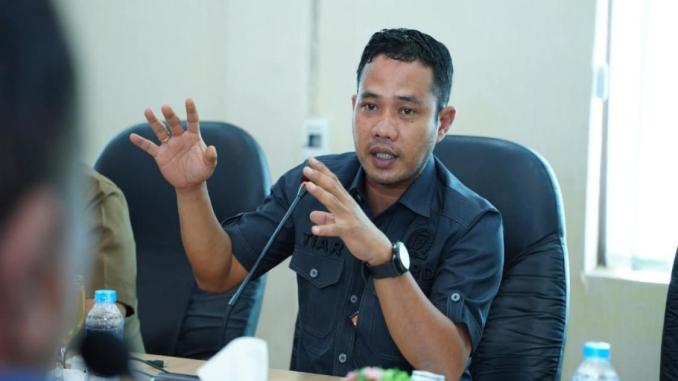 DPRD Bengkalis rapat dengan PLN bahas pemadaman listrik.