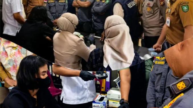 Polisi melakukan sidak urine di kantor desa Bengkalis.