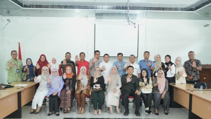 Pansus KLA DPRD Bengkalis rapat bersama DP3AP2KB Provinsi Riau di Pekanbaru.