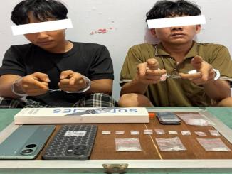 Petugas Satresnarkoba Polres Bengkalis menangkap dua pemuda terkait kasus sabu di Kecamatan Mandau.