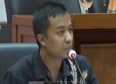Anggota MBG Watch Media Wahyudi Askar menyampaikan kritik terhadap pelaksanaan Program Makan Bergizi Gratis dalam rapat bersama Komisi IX DPR.