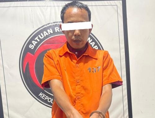 Petugas Satresnarkoba Polres Bengkalis mengamankan tenaga honorer RSUD Bengkalis yang diduga terlibat kasus peredaran sabu.