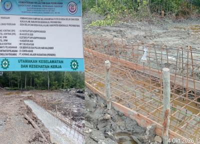 Pembangunan KNMP di Desa Kuala Alam, Bengkalis, yang disorot INPEST