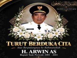 Mantan Bupati Siak Arwin AS yang meninggal dunia di Pekanbaru pada 31 Oktober 2026.
