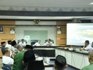 Sekda Bengkalis Ersan Saputra memimpin rapat persiapan MTQ ke-51 tingkat Kabupaten Bengkalis.